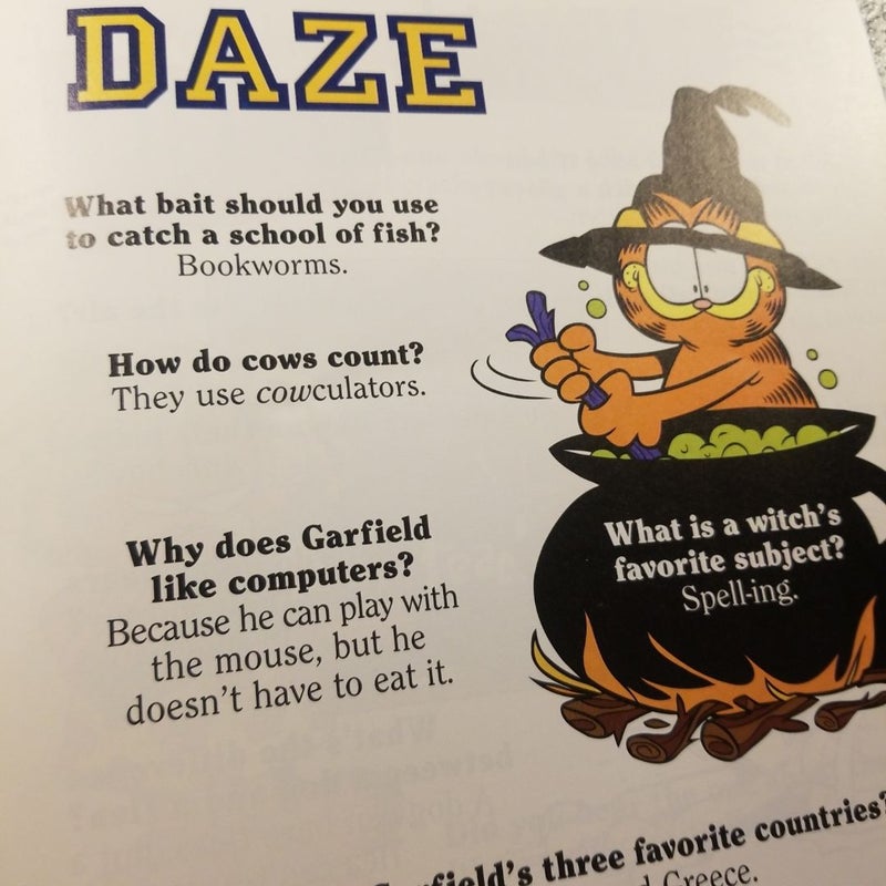 Garfield's Book of Jokes and Riddles