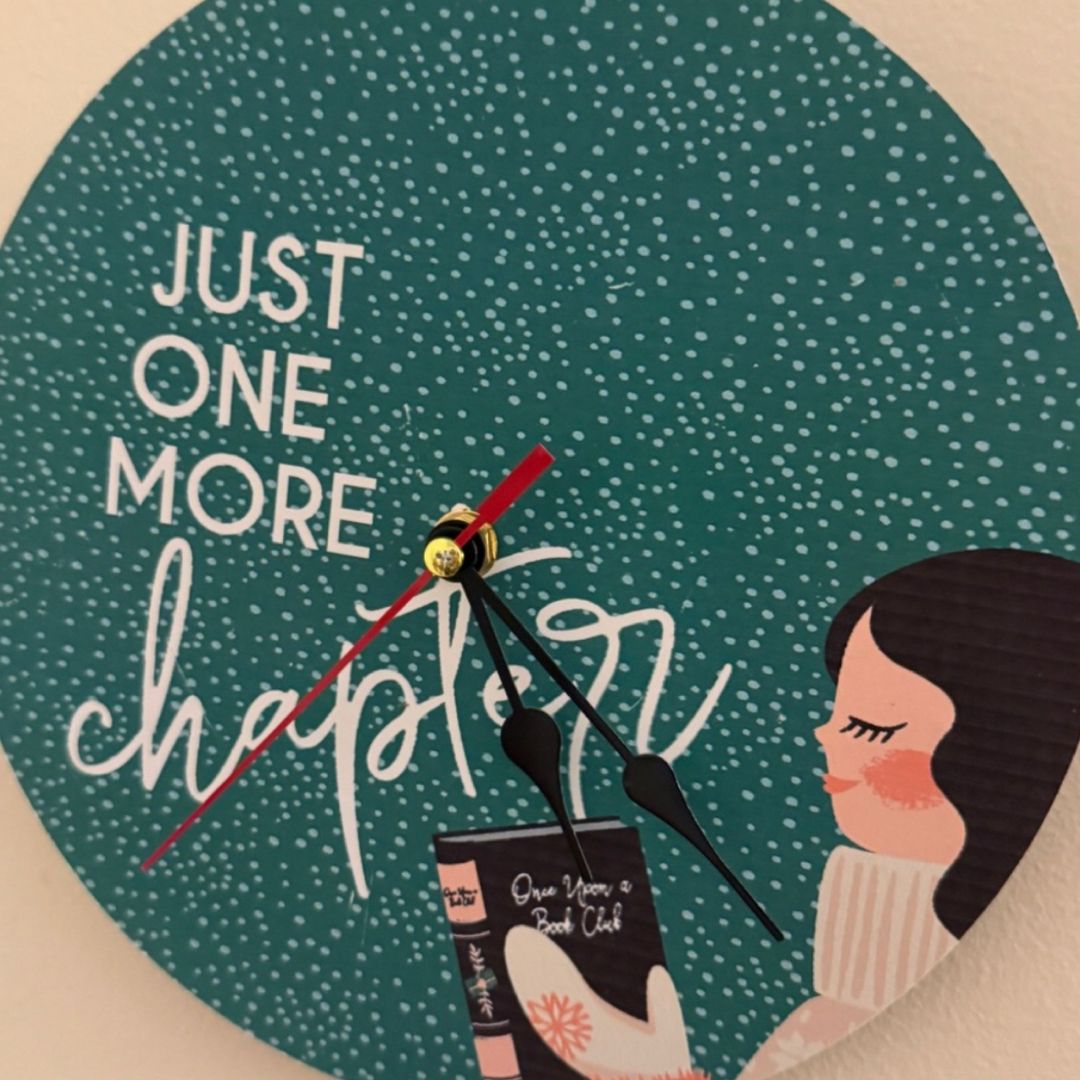 Bookish battery operated clock 