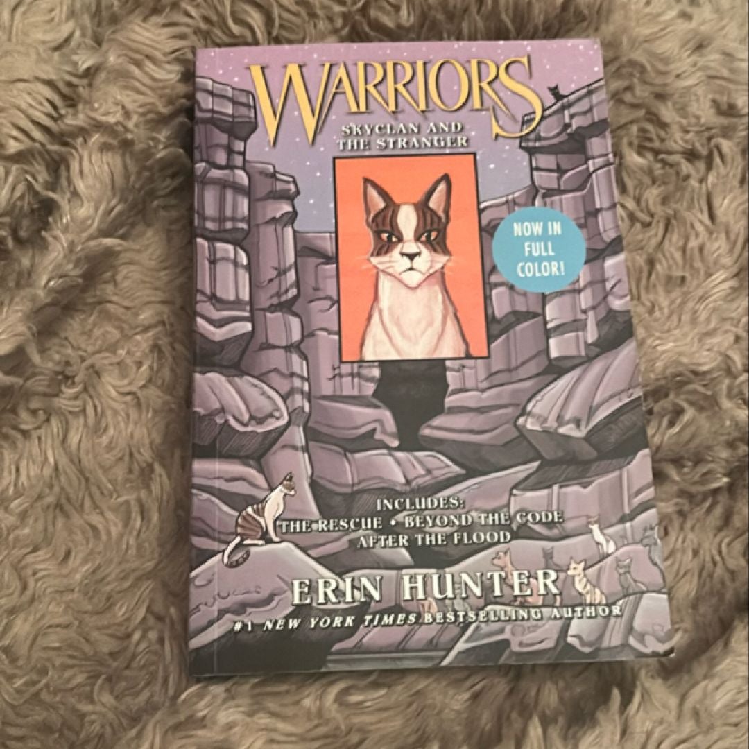 Warriors Manga: SkyClan and the Stranger: 3 Full-Color Warriors Manga Books In 1