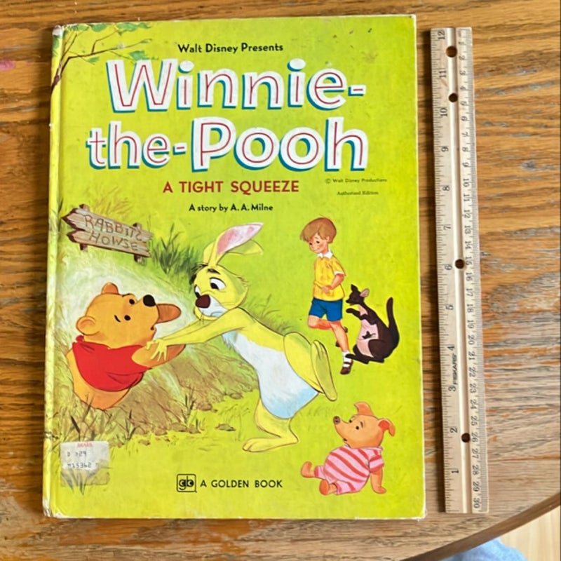 Winnie the Pooh, a tight squeeze