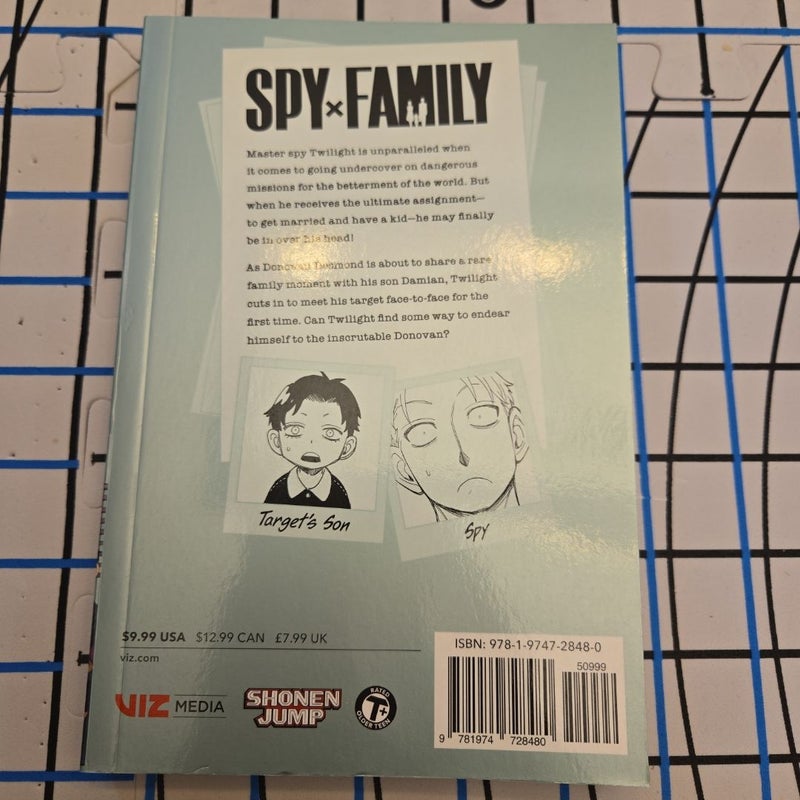Spy X Family, Vol. 7