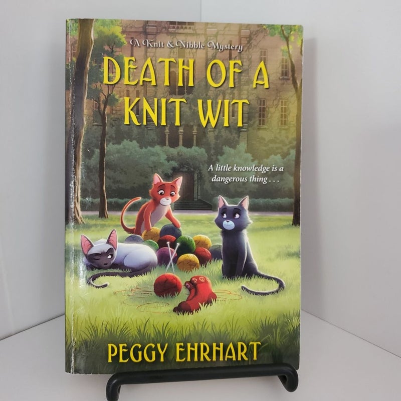 Death of a Knit Wit