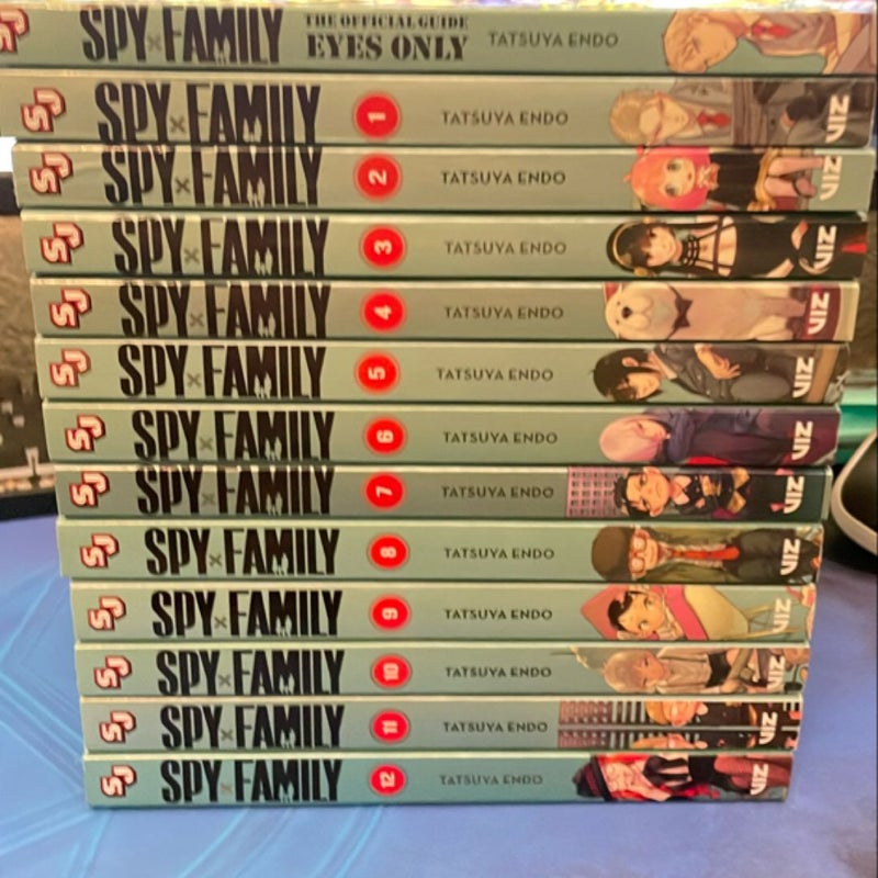 Spy X Family, Vol. 1 - 12 & The Official Guide: Eyes Only