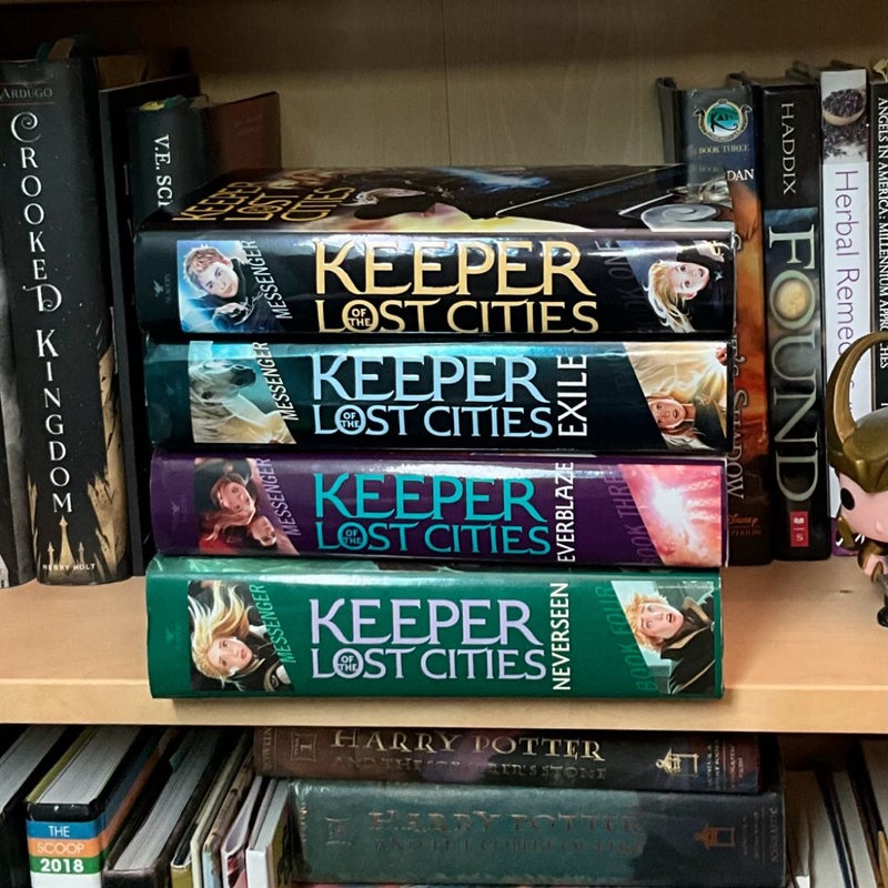 Keeper of the Lost Cities #1-4