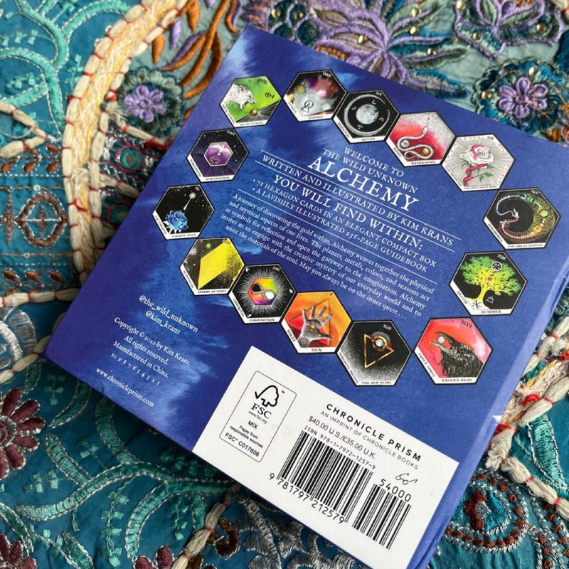 The Wild Unknown Alchemy Deck and Guidebook (Official Keepsake Box Set)