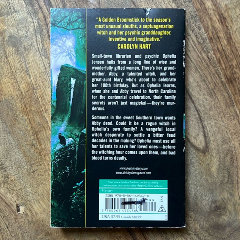The Seventh Witch (Ophelia and Abby Series No. 7)