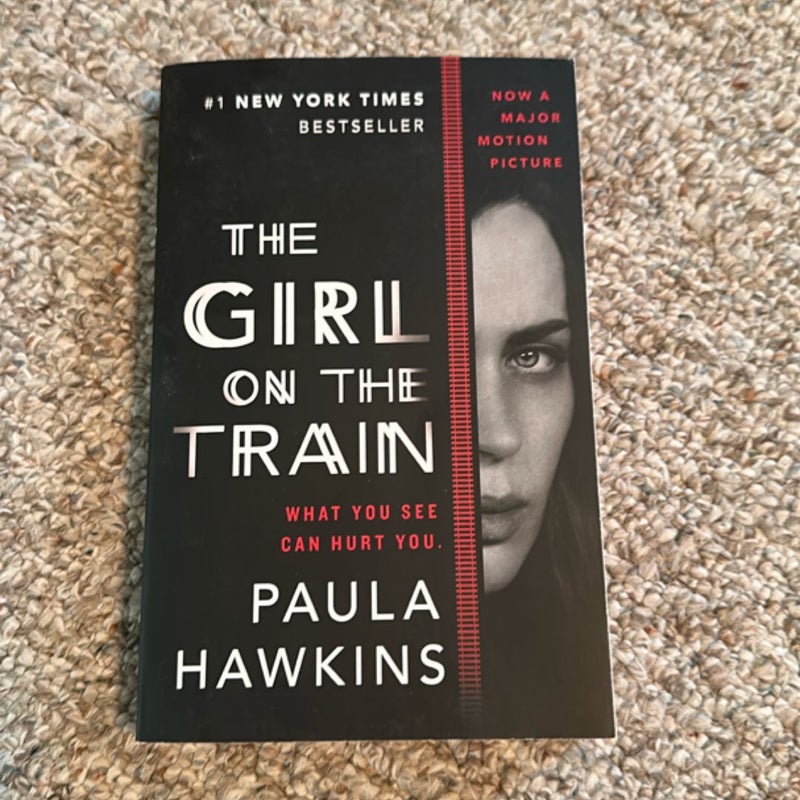 The Girl on the Train (Movie Tie-In)