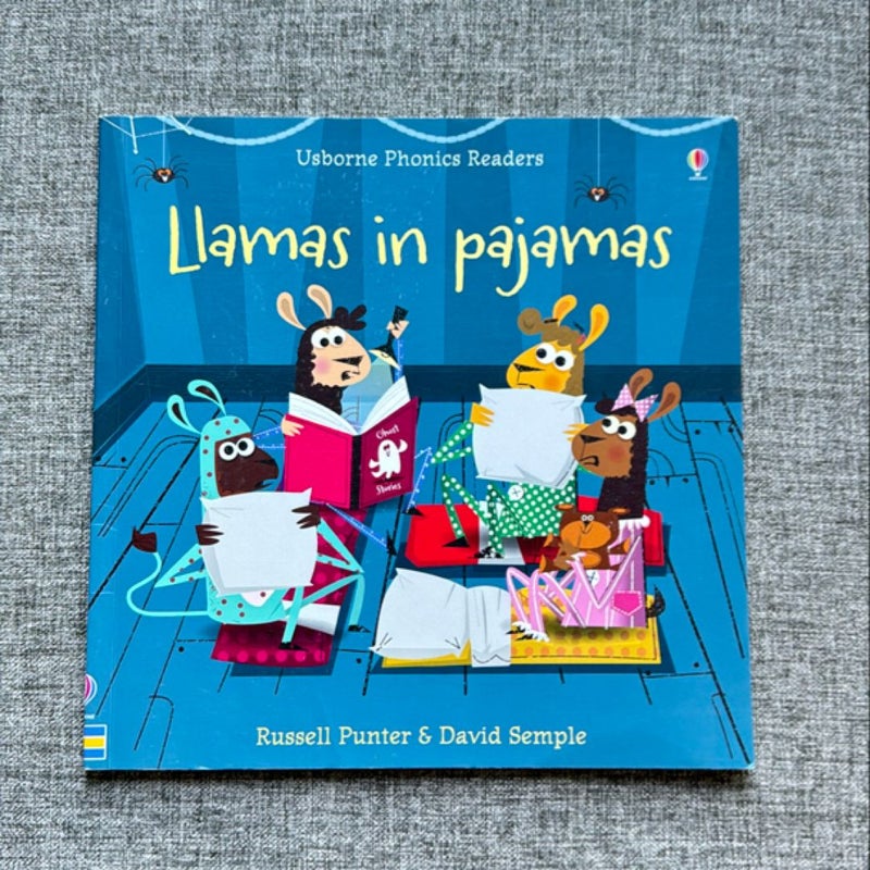 Llamas in Pajamas