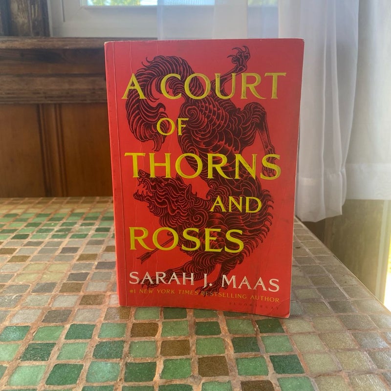 A Court of Thorns and Roses