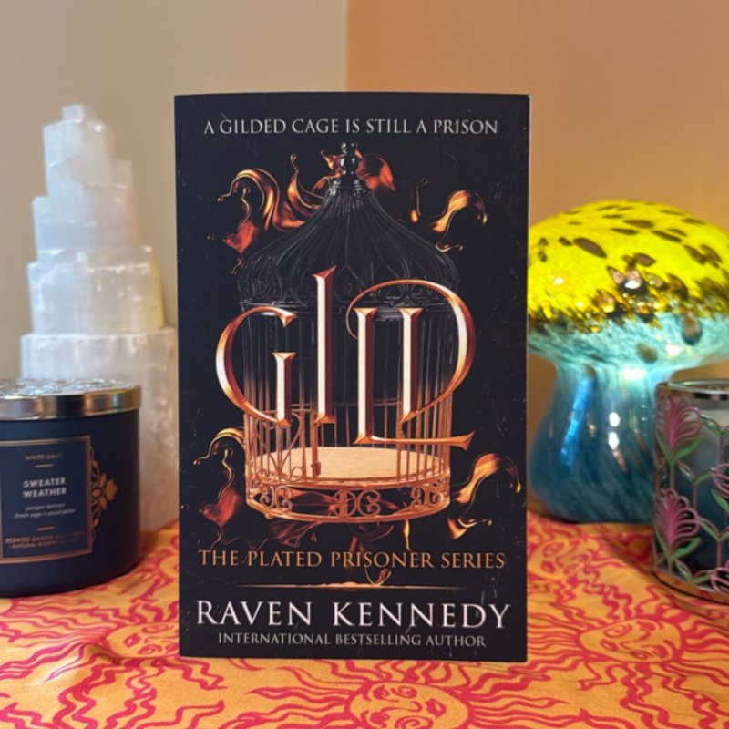 Gild by Raven Kennedy, Paperback | Pangobooks