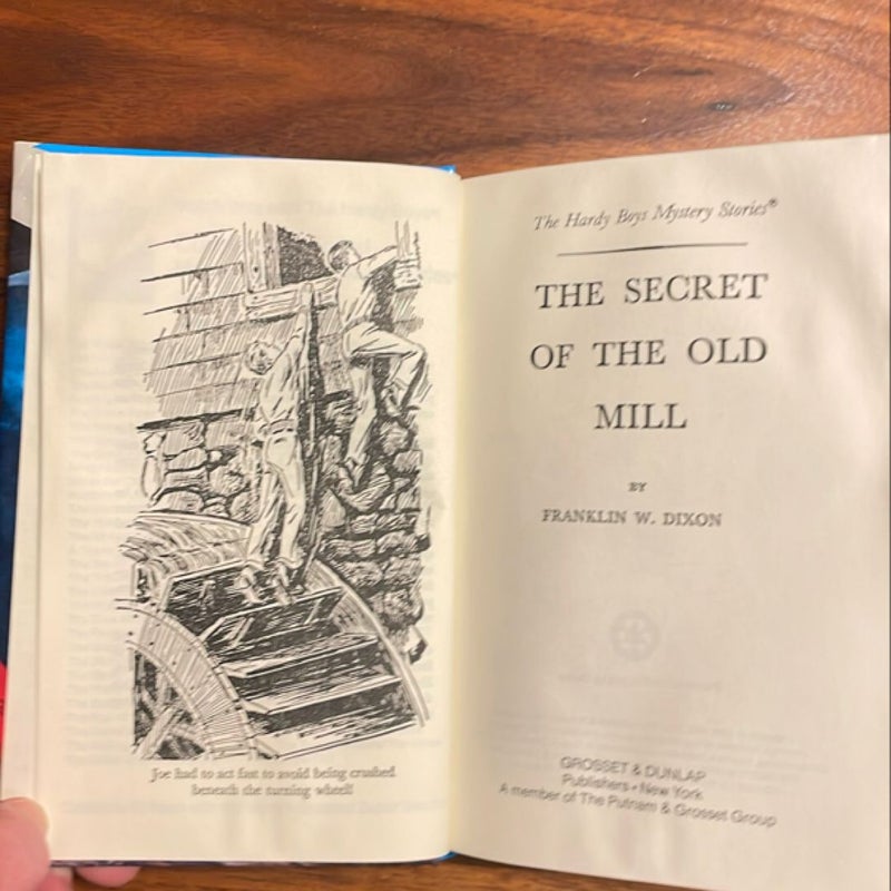 Hardy Boys 03: the Secret of the Old Mill