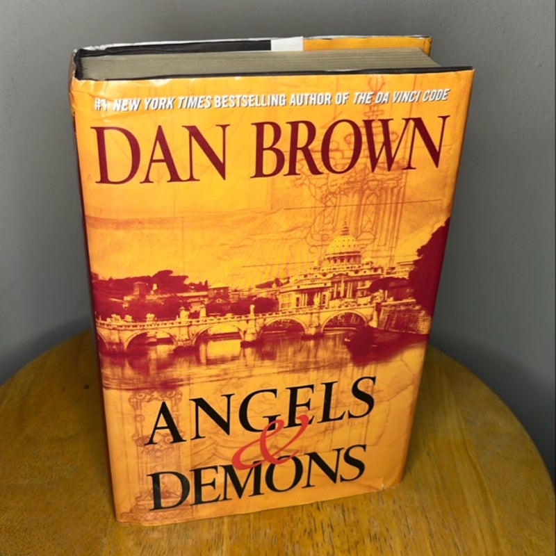 Angels & Demons by Dan Brown – First Edition Hardcover (2003, Atria Books)