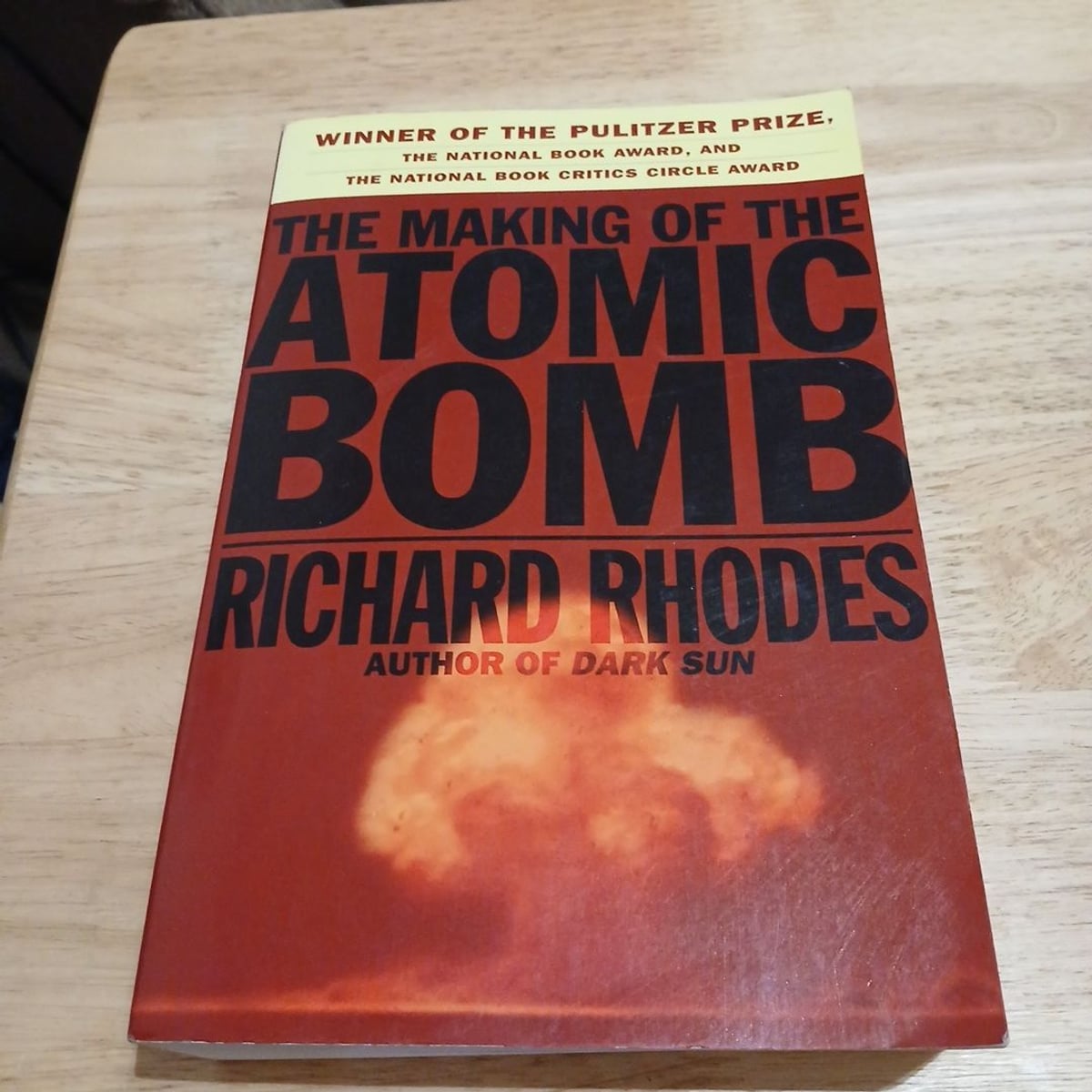 The Making of the Atomic Bomb by Richard Lee Rhodes, Paperback | Pangobooks