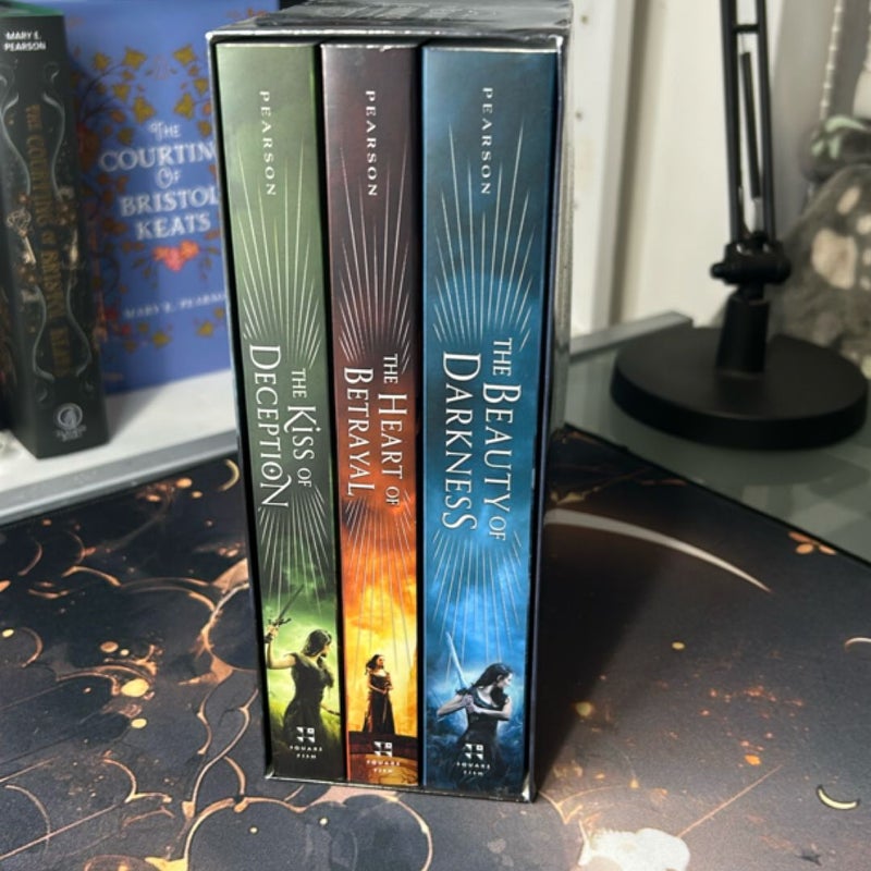The Remnant Chronicles Boxed Set