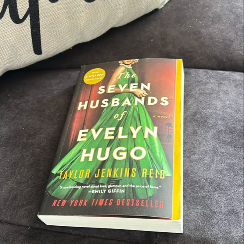 The Seven Husbands of Evelyn Hugo