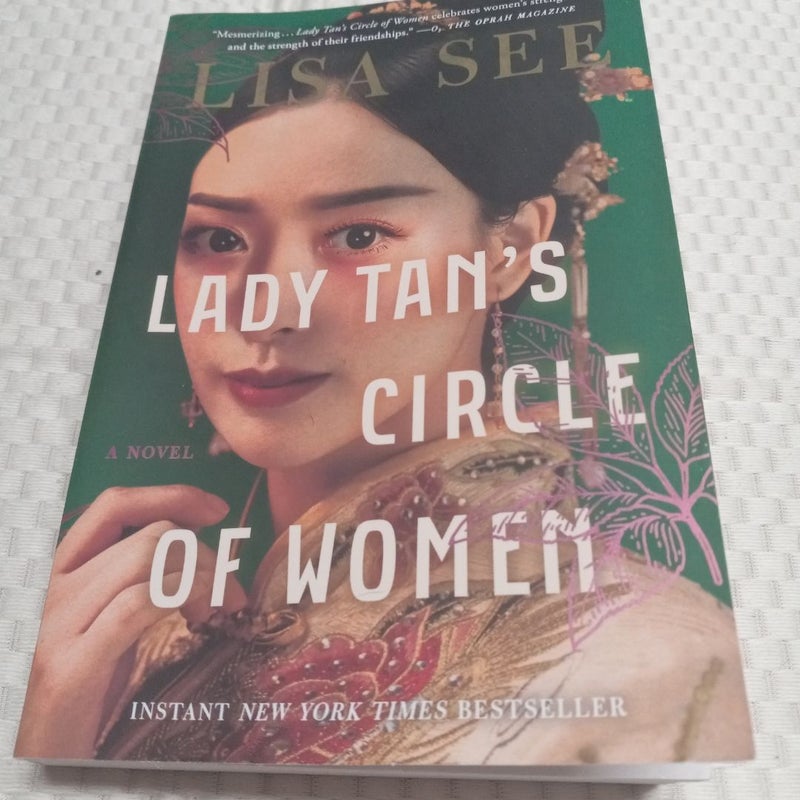 Lady Tan's Circle of Women