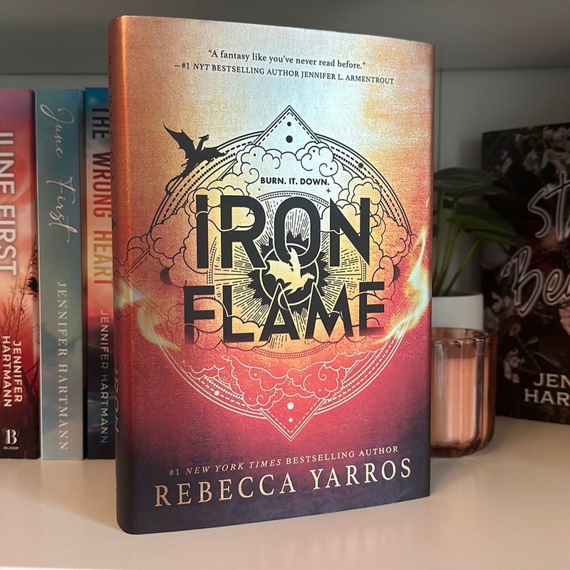 Book Review] Iron Flame by Rebecca Yarros – Books & Other Pursuits