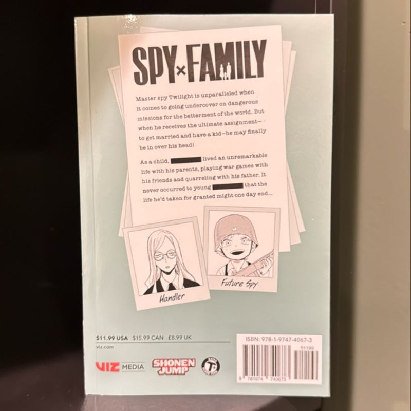 Spy X Family, Vol. 10