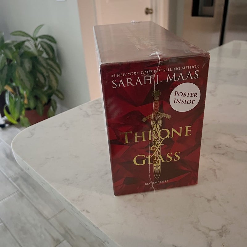 throne of glass paperback box new covers