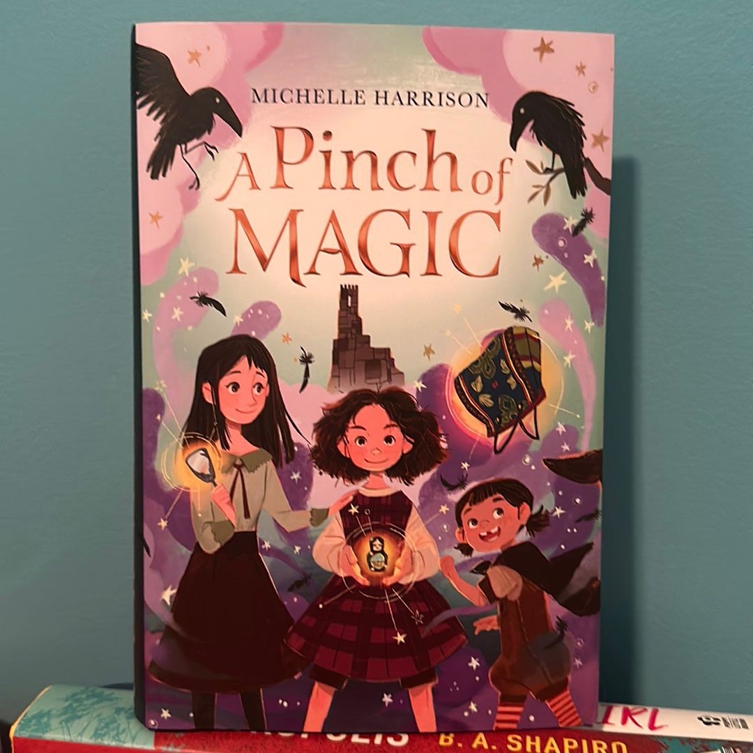 A Pinch of Magic by Michelle Harrison, Hardcover | Pangobooks