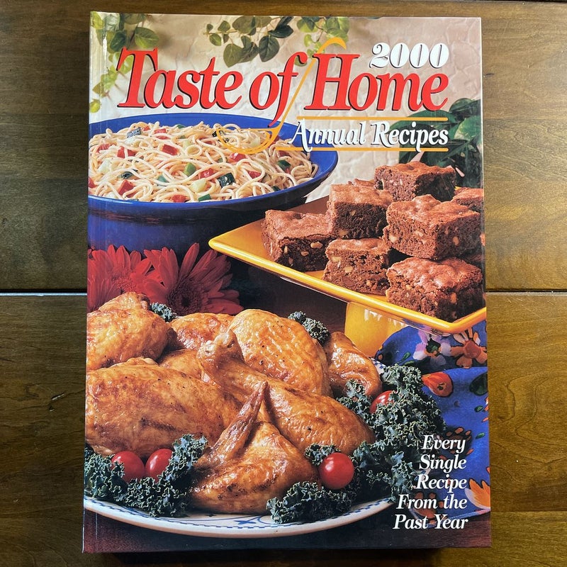 BUNDLE of 4 Taste of Home Annual Recipes