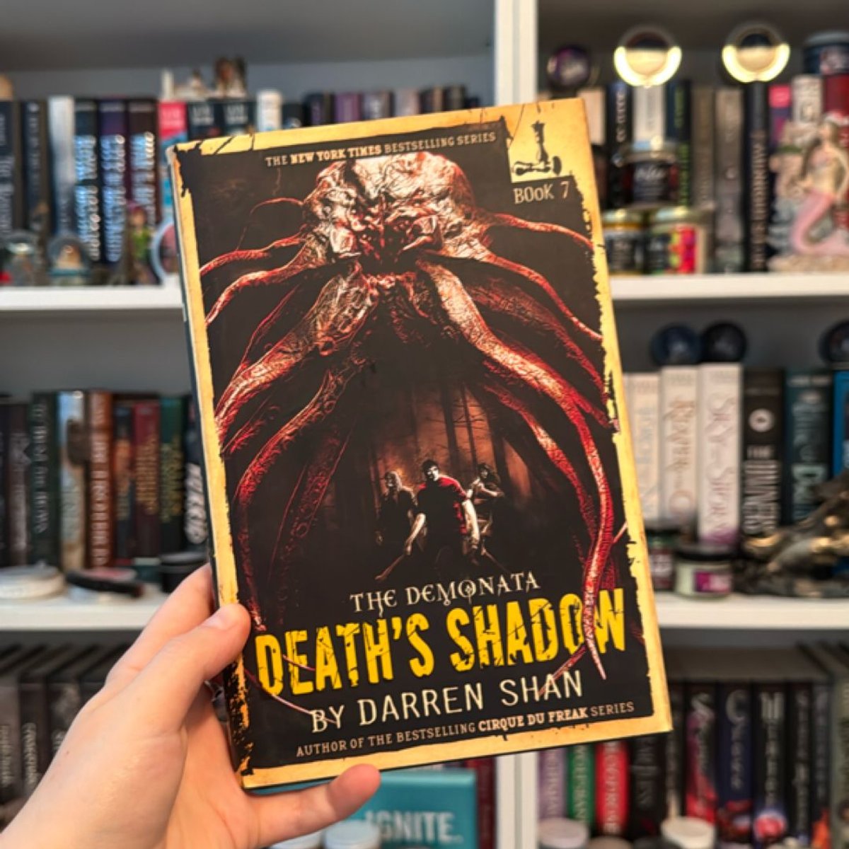 Death's Shadow by Darren Shan