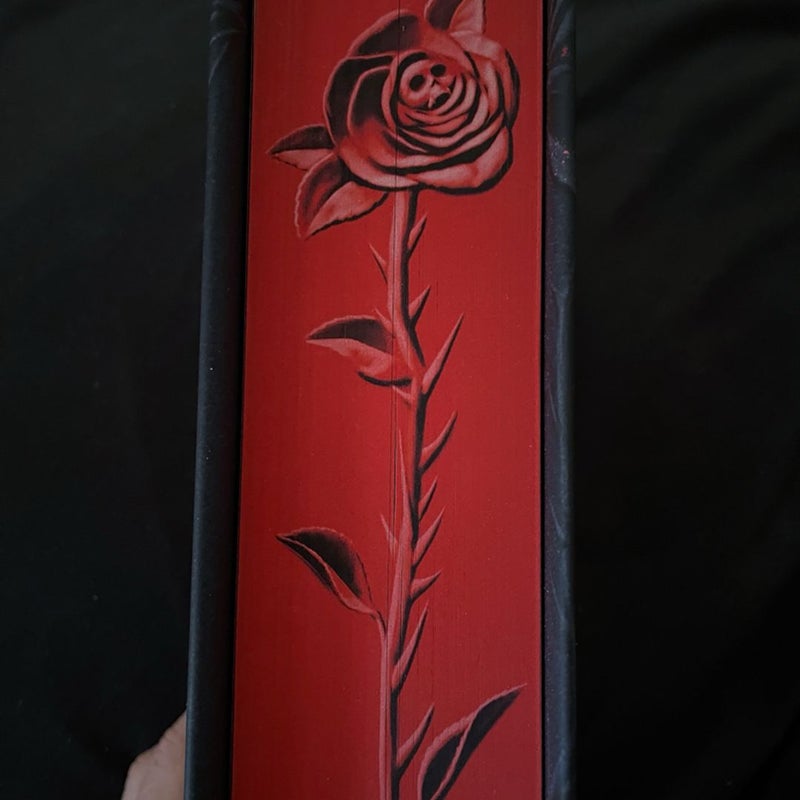 The Scarlet Veil (Fairyloot Exclusive Signed Edition)