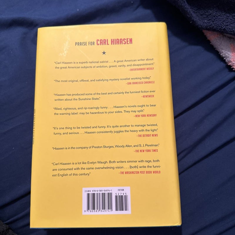 (First Edition) Razor Girl