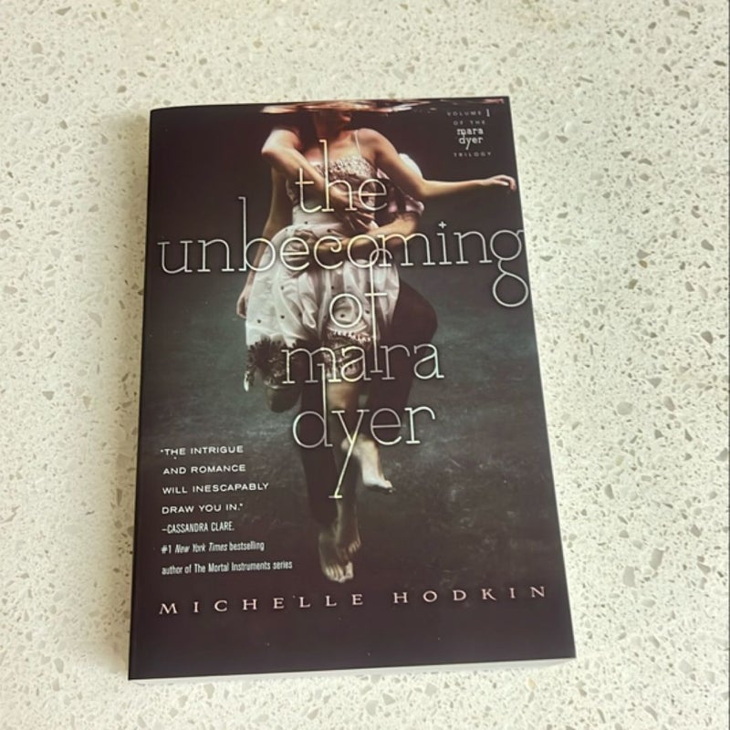 The Unbecoming of Mara Dyer