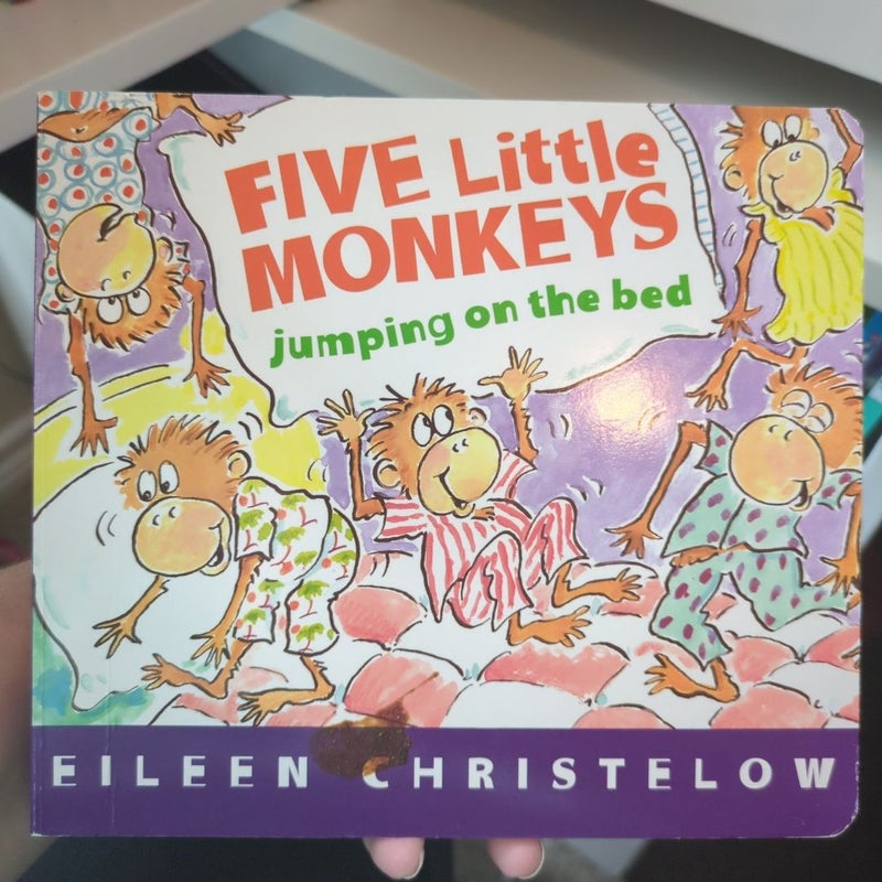 Five Little Monkeys Jumping on the Bed Board Book