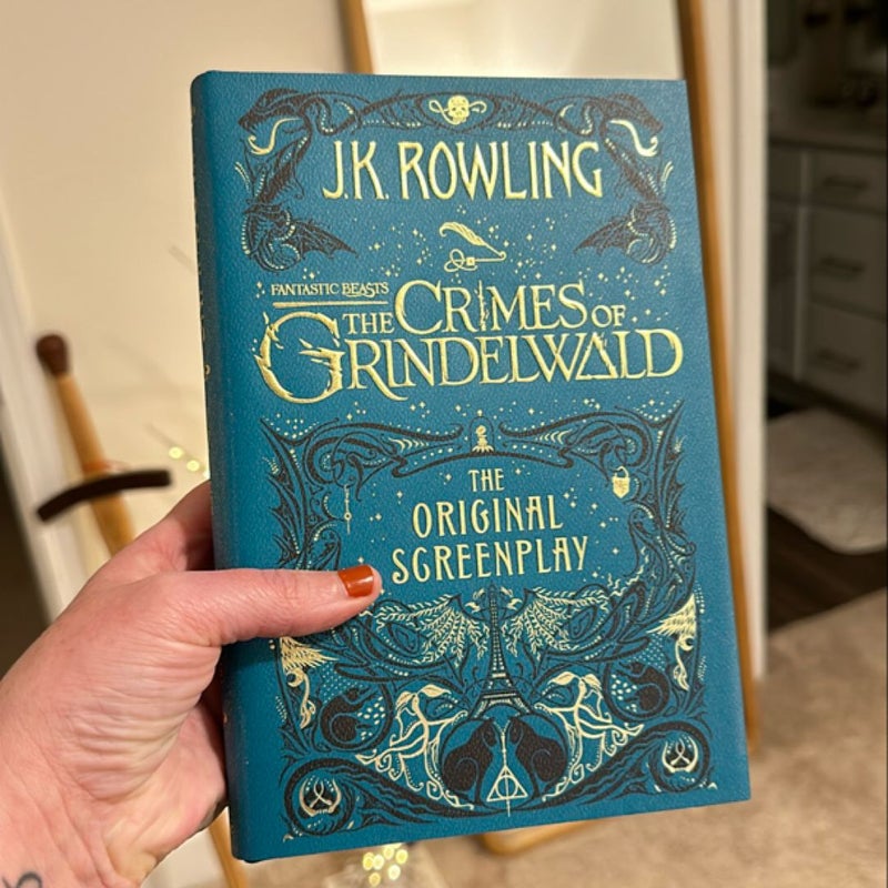 Fantastic Beasts: the Crimes of Grindelwald: the Original Screenplay