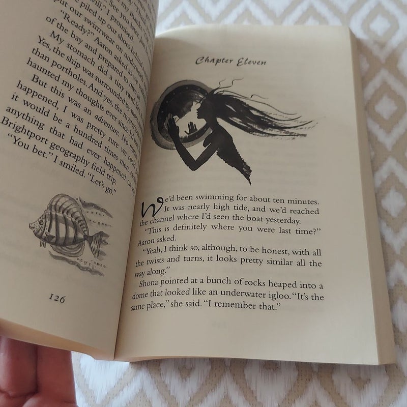 Emily Windsnap and the Ship of Lost Souls