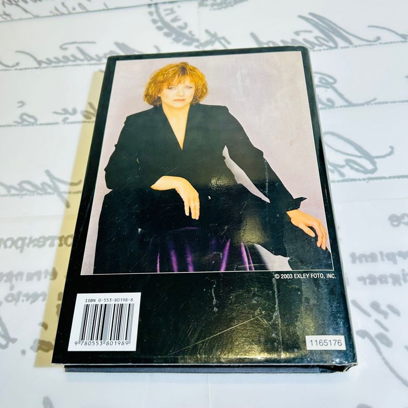 Tami Hoag 5 Book Bundle 