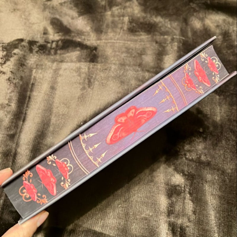 Fairyloot “The Crimson Moth” - exclusive edition