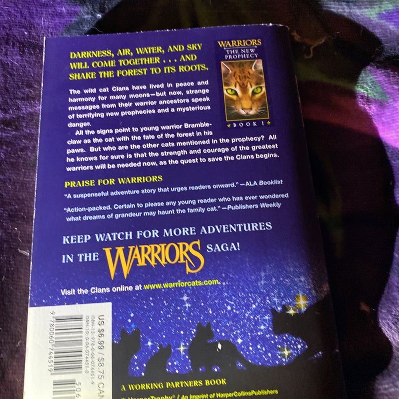 Erin Hunter Books - Darkness, air, water, and sky will come
