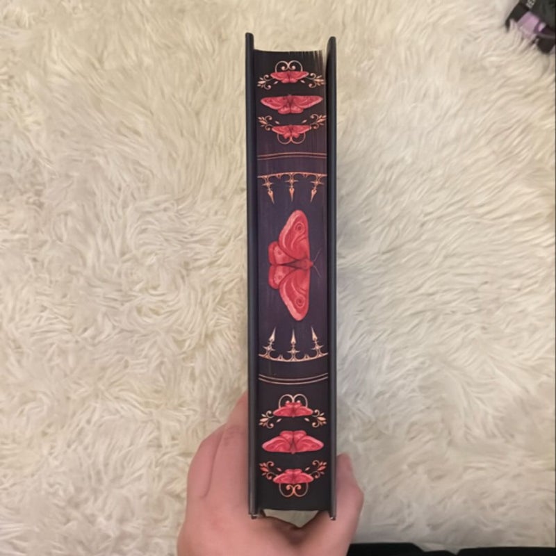 The Crimson Moth FairyLoot