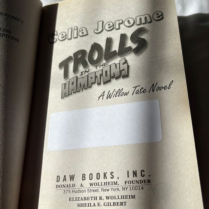 Trolls in the Hamptons