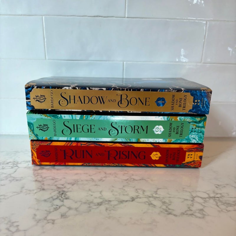 Shadow & Bone Trilogy Bundle