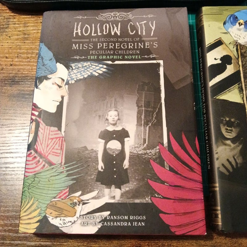 Hollow City: the Graphic Novel