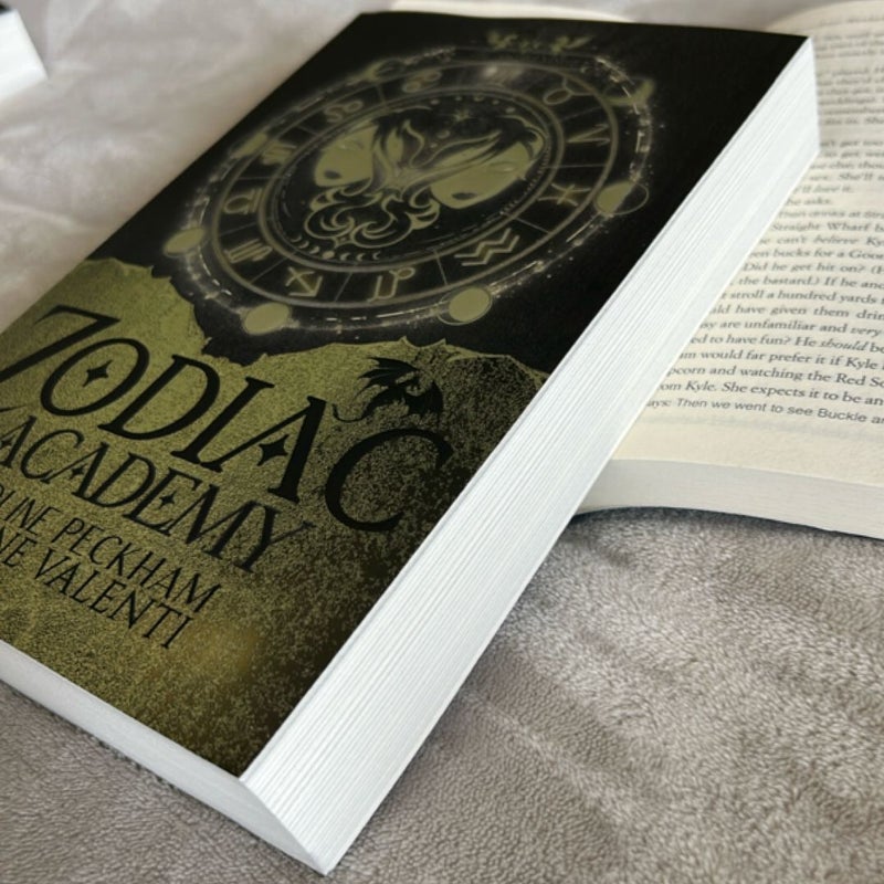 Zodiac Academy: The Awakening