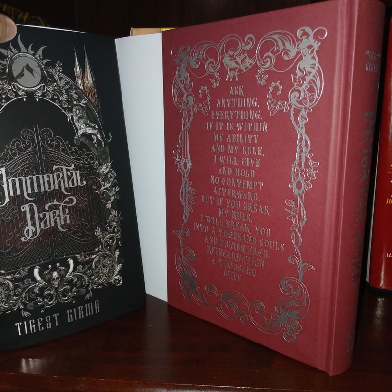 Immortal Dark OWLCRATE 