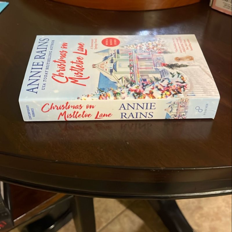 Christmas on Mistletoe Lane