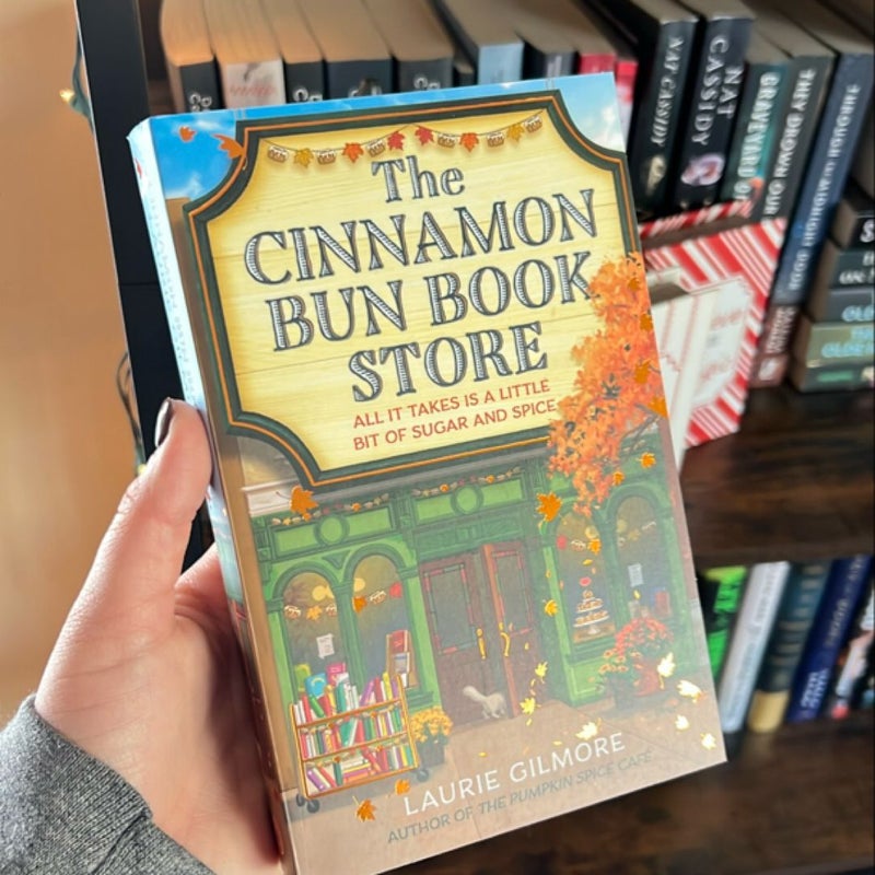 The Cinnamon Bun Book Store (Dream Harbor, Book 2)