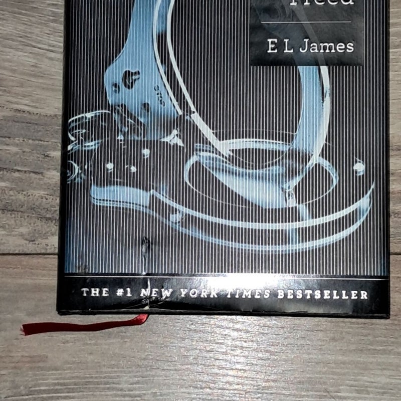 Fifty Shades Freed *SIGNED*