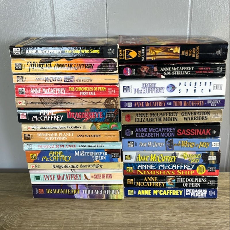 The Girl Who Heard Dragons 🐉  -24 book bundle! 