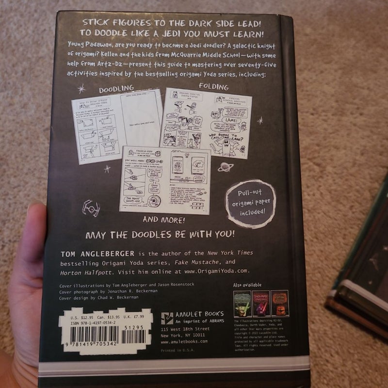 Art2-D2's Guide to Folding and Doodling (an Origami Yoda Activity Book)