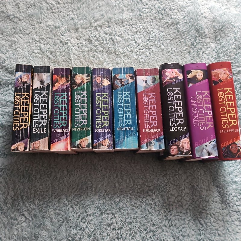 Keeper of the Lost Cities *NEAR COMPLETE SERIES ONLY MISSING #10*