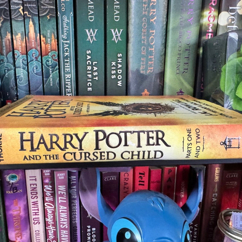 Harry Potter and the Cursed Child Parts One and Two (Special Rehearsal Edition Script)