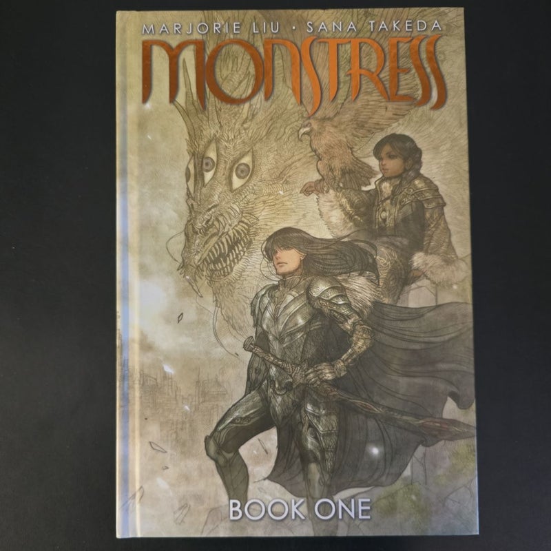 Monstress Book One