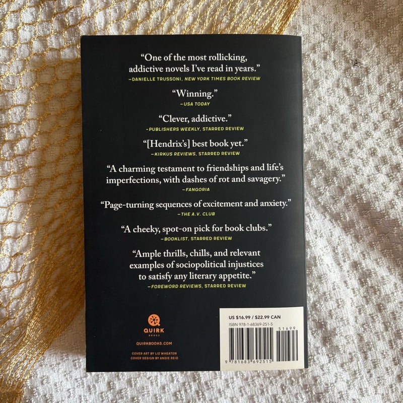 The Southern Book Club's Guide to Slaying Vampires